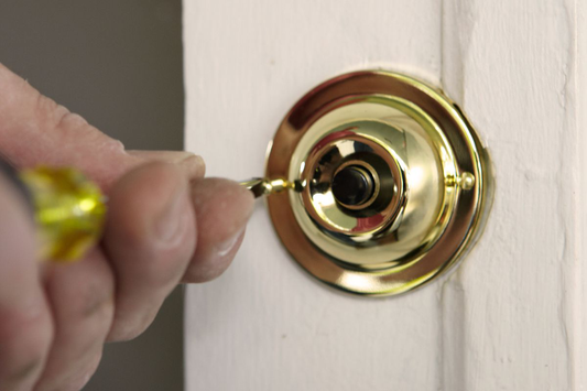 How do I know if my doorbell transformer is bad?