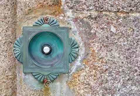 Why do you need a doorbell ?