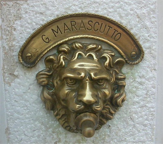 The history of doorbells
