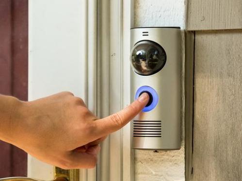 Pros and cons of smart doorbell